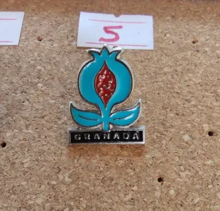 Lote 4 pins: Granada y más