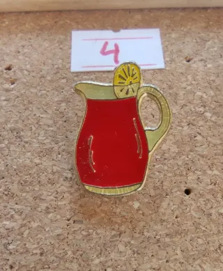 Lote 4 pins: Granada y más