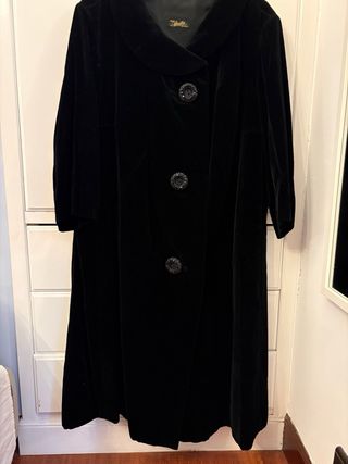 Abrigo Terciopelo Negro