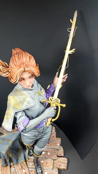 Figura Maelle Expedition 33 Resina.