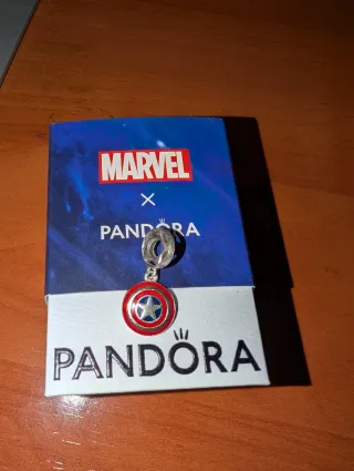Charm Escudo Capitán América Pandora Original