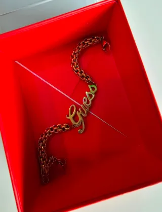 Pulsera Guess Dorada