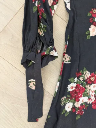 Zara Talla S - Vestido floral manga francesa
