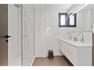 Piso en venta en El Faro de Calaburra - Chaparral en Mijas