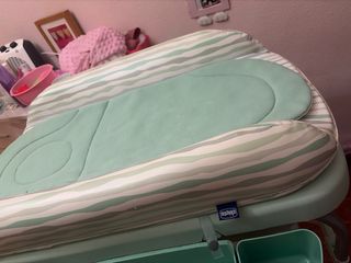 Vaschetta e fasciatoio per neonati Chicco