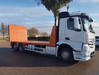 Mercedes ACTROS 25 45-CAMIONES PORTAMAQUINARIAS