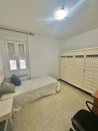 Piso en alquiler en Camino de Ronda - Rosaleda en Granada