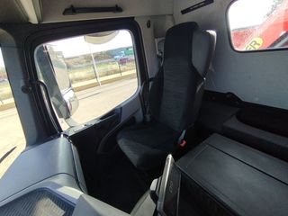 Mercedes ACTROS 25 45-CAMIONES PORTAMAQUINARIAS