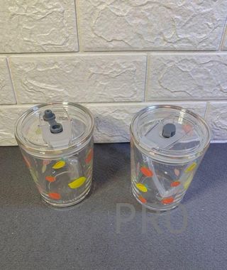 Set di 2 Bicchieri per Bambini Relaxdays, Design Frutta, Acqua con Manico, Coperchio e Cannuccia, 400 ml, Trasparente, 80% Vetro Plastico 10% Silicone N