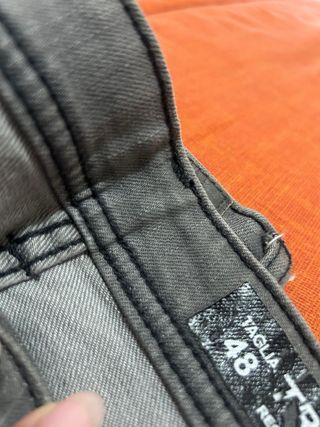 Jeans grigi Terranova strappati taglia 48
