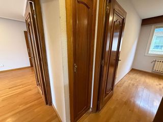 Piso en venta en Plaza España - Villa Pilar - Reyes Católicos - Vadillos en Burgos