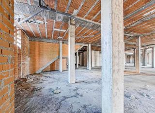 Local comercial en alquiler en La Ermita en Parla