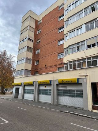 Piso en alquiler en Delicias en Valladolid