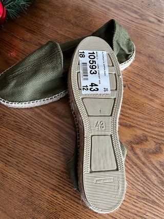 Alpargatas verdes nuevas