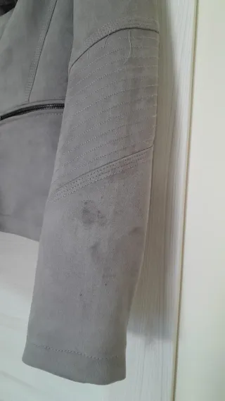 Giubbino con pelliccia sintetica grigio