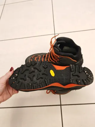 Scarponi da montagna Salewa