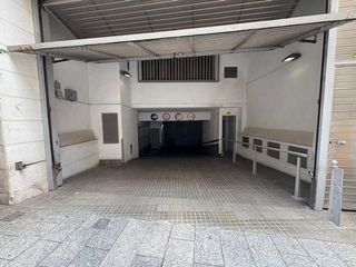 Garaje en venta en Centre en Sabadell