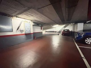 Garaje en venta en Centre en Sabadell