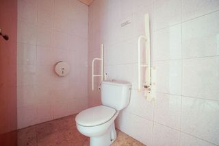 Local comercial en venta en Cerdanyola en Mataró