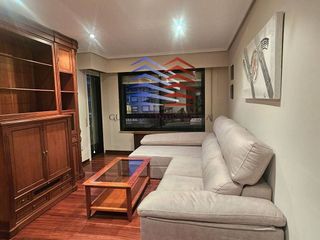 Piso en alquiler en Universidad en Ourense