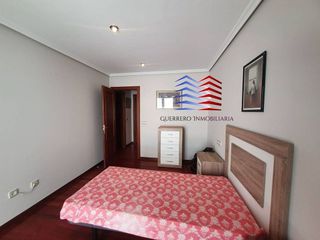 Piso en alquiler en Universidad en Ourense