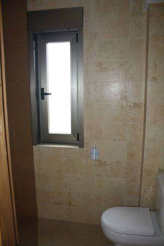 Piso en alquiler en Ares