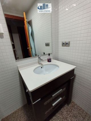 Piso en venta en Peñamefecit - Avda Barcelona en Jaén