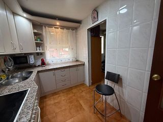 Piso en venta en Colores - Entreparques en Sevilla