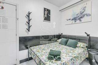 Piso en venta en El Turó de la Peira en Barcelona