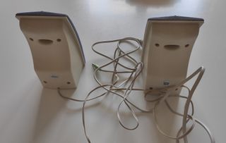 Casse beige con jack