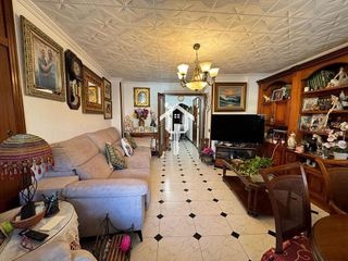 Piso en venta en Campoamor en Alicante