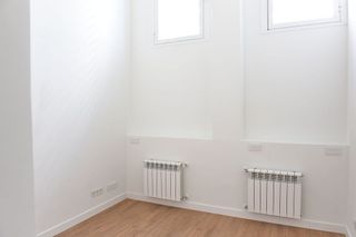 Oficina en venta en Valdeacederas en Madrid