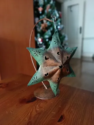 Portacandele a stella in metallo dorato e verde