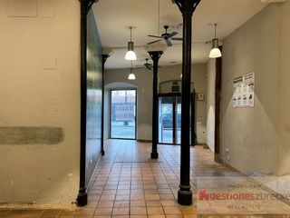 Local comercial en alquiler en Casco Viejo en Bilbao