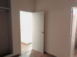 Piso en alquiler en Los Remedios en Sevilla