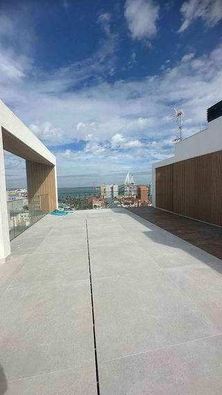 Piso en alquiler en La Paz - Segunda Aguada - Loreto en Cádiz