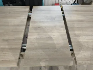 Mesa de salón extensible madera y metal