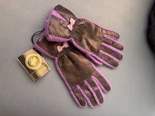 Guantes lana y piel con lunares y lazo