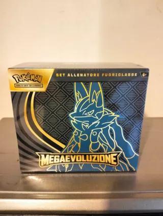 Pokémon Set Allenatore Lucario Megaevoluzione