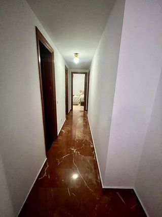 Piso en alquiler en Los Remedios en Sevilla