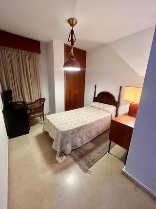 Piso en alquiler en Los Remedios en Sevilla