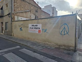 Solar en venta en Elda