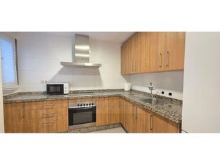 Piso en alquiler en Martín Carpena - Torre del Río en Málaga