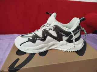 Zapatillas Polinesia Talla 41 los use una vez