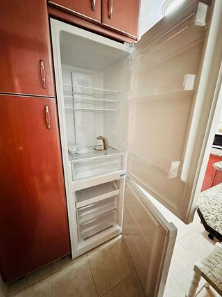 Piso en alquiler en Cruz Roja en Sevilla