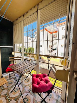 Piso en alquiler en Cruz Roja en Sevilla