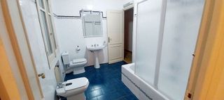 Piso en alquiler en Centro Ciudad en León