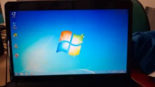 Portátil Compaq 610