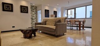 Piso en alquiler en Santa Catalina - Canteras en Palmas de Gran Canaria(Las)