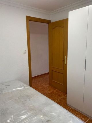 Piso en alquiler en Torrefiel en Valencia